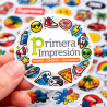 Impresión de stickers y calcomanías personalizadas con alta calidad y durabilidad.